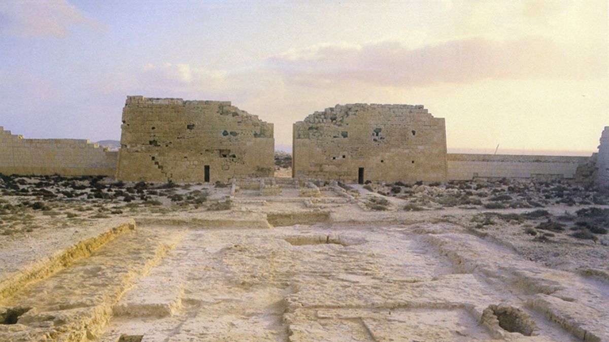 Archeologové stále pátrají po hrobce egyptské královny v komplexu Taposiris Magna